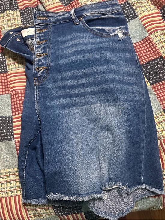 KanCan Denim - Kancan button fly Jean shorts